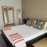 Central Guest House *