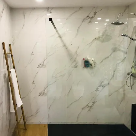 Central Guest House *