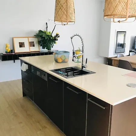 Ferienhaus Central Guest House *