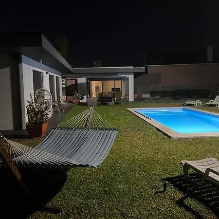 Central Guest House *