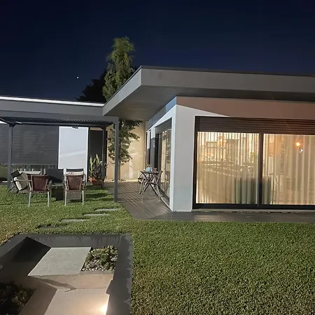 Central Guest House *